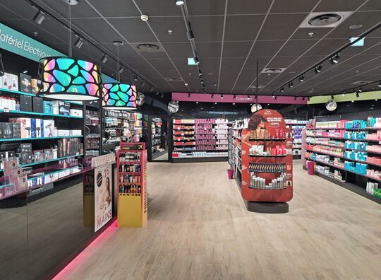 CABRI&Egrave;S AVANT CAP