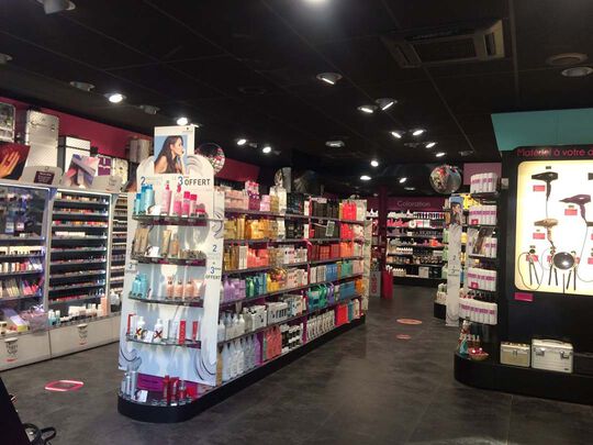 PARIS Poissonni&egrave;re