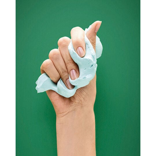 Ultra-starke mattierende Creme Mighty Matte Osis+