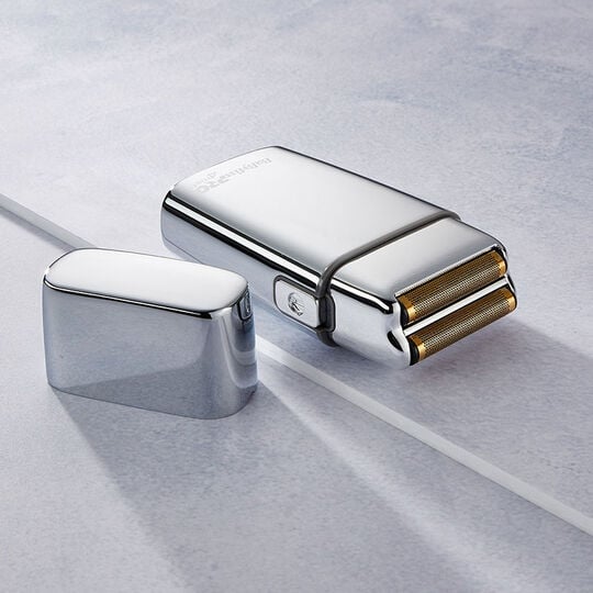 Professioneller wiederaufladbarer Metallrasierer FOILFX02