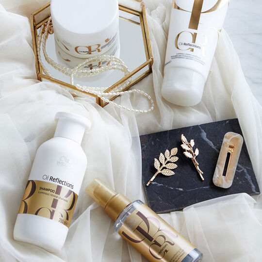 &Ouml;l Oil Reflections