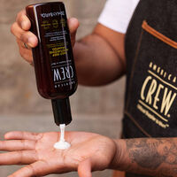 T&auml;glich anzuwendendes, tiefenwirksames Feuchtigkeitsshampoo