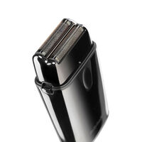 Doppelklingenrasierer mit UV-Desinfektionslicht FOIL02