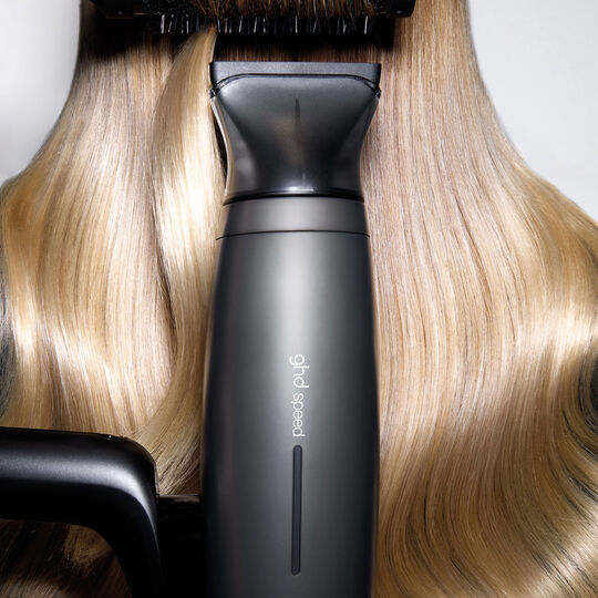 Speed-Haartrockner mit Tasche und Volumenspray grau / schwarz