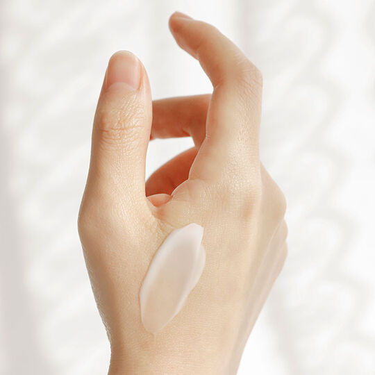 Dynasty Cream