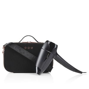 Exklusives Set mit dem Haartrockner Flight+ und einer Kosmetiktasche