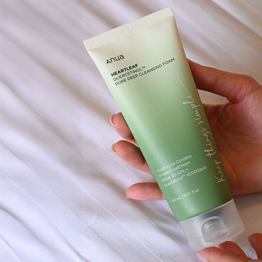 Heartleaf Quercetinol Pore Deep Cleansing Foam