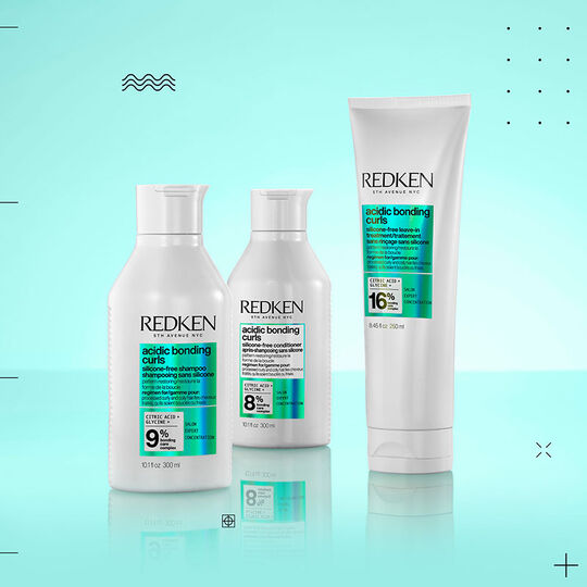 Reparierendes Shampoo f&uuml;r lockiges Haar Acidic Bonding Curls