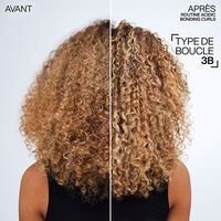 Reparierendes Shampoo f&uuml;r lockiges Haar Acidic Bonding Curls