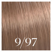 Semipermanente Coloration Color Touch 9/97 Sehrhellblond Rauch Marron